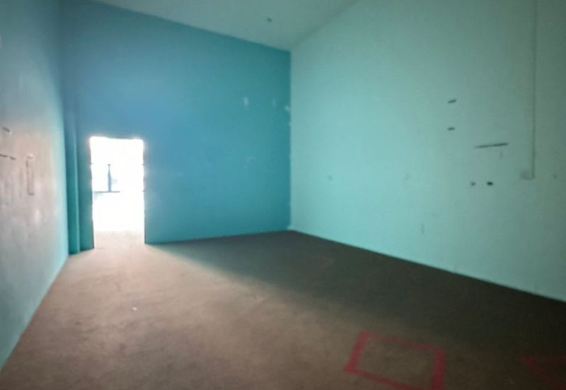 Intermediate shoplot For Sale! at Precinct 88, Jalan song