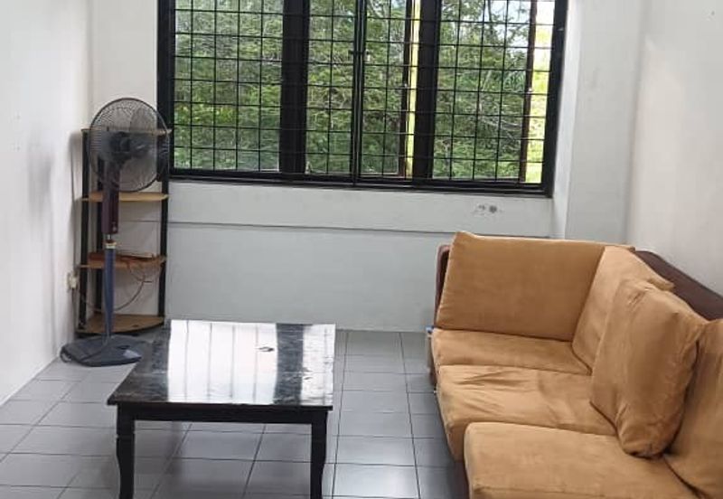 2nd Floor Apartment/Shophouse For Sale! Located at MJC Batu Kawa