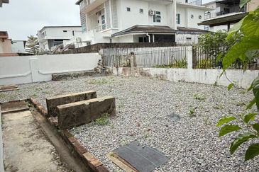 Double Storey Semi-Detached House For Sale! at Pujut 4D, Miri