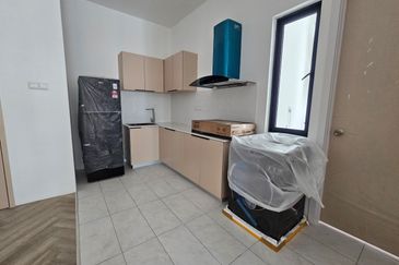 Upton Apartment For Rent Located at Arang Road