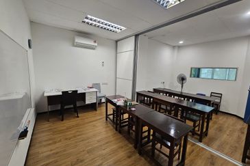 First Floor Intermediate Shoplot/Office For Rent! Located at Jalan Tun Ahmad Zaidi Adruce