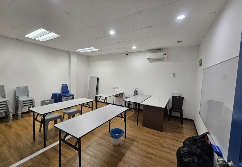 First Floor Intermediate Shoplot/Office For Rent! Located at Jalan Tun Ahmad Zaidi Adruce