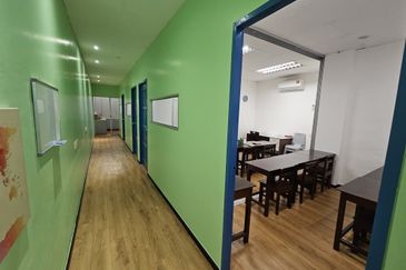 First Floor Intermediate Shoplot/Office For Rent! Located at Jalan Tun Ahmad Zaidi Adruce