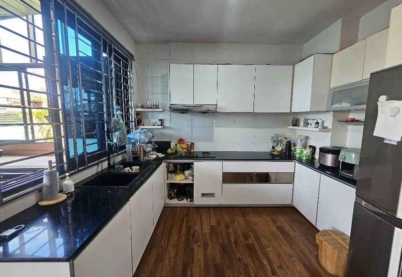 Double Storey Semi-detached For Sale at Arang Road