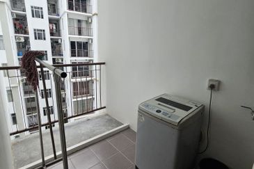 Prima Bintawa Apartment For Rent Located at Bintawa