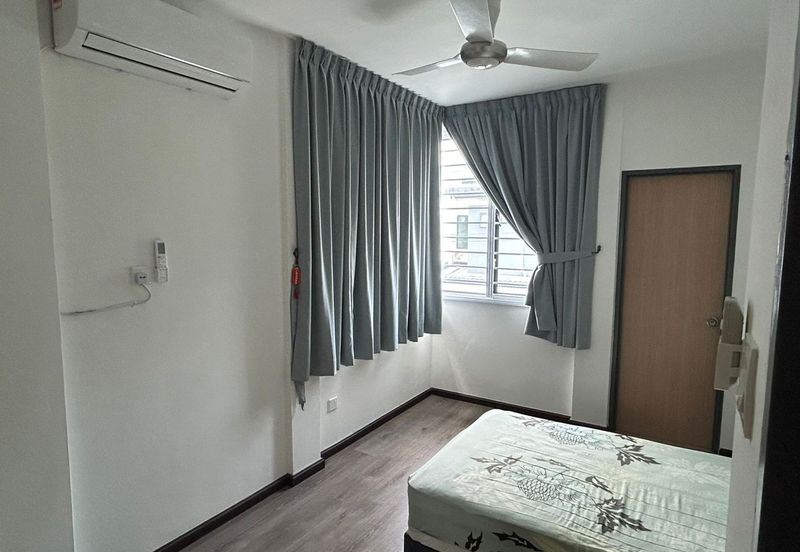 Double Storey Terrace Corner For Rent! Located at Uni Garden, Samarahan 