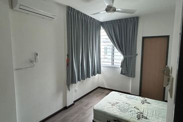 Double Storey Terrace Corner For Rent! Located at Uni Garden, Samarahan 