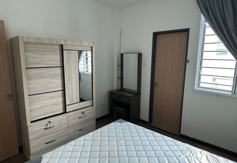 Double Storey Terrace Corner For Rent! Located at Uni Garden, Samarahan 