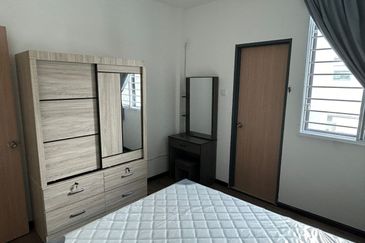 Double Storey Terrace Corner For Rent! Located at Uni Garden, Samarahan 