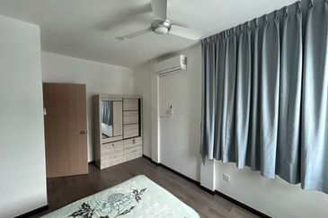 Double Storey Terrace Corner For Rent! Located at Uni Garden, Samarahan 