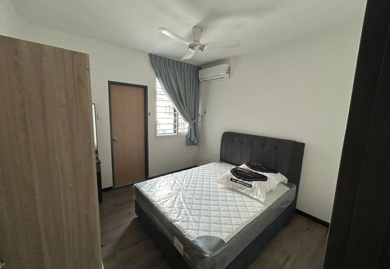 Double Storey Terrace Corner For Rent! Located at Uni Garden, Samarahan 