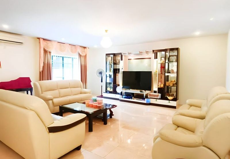 Extra Large Double Storey Intermediate House For Sale!  Located at Matang Avenue, Opposite Metrocity Matang