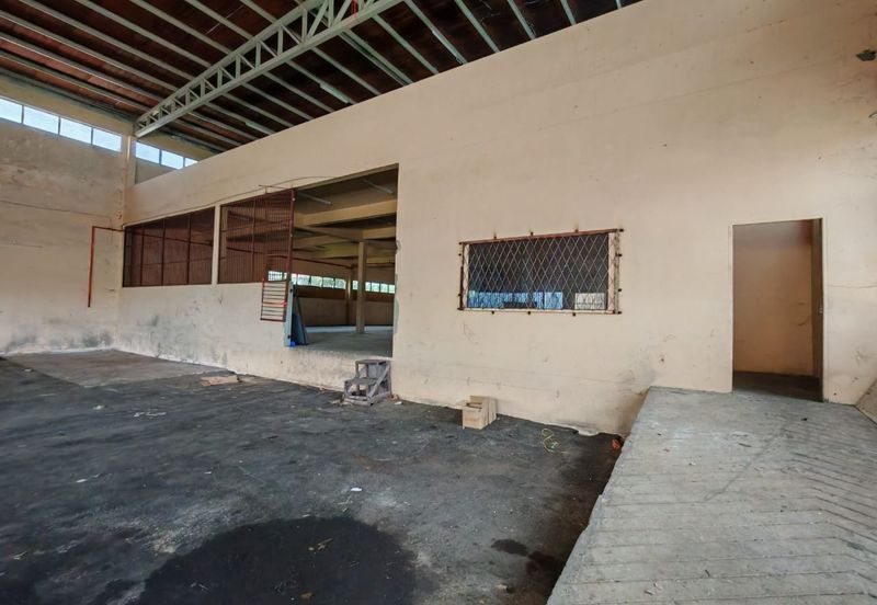 Double Storey Detached Warehouse / Factory at Demak Laut Sejingkat