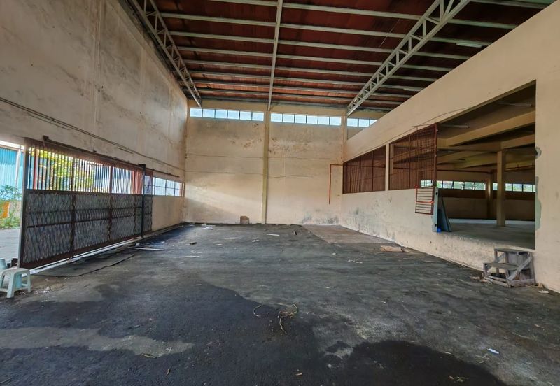 Double Storey Detached Warehouse / Factory at Demak Laut Sejingkat