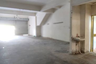 2 Storey Shop House For Sale !! at Jalan Palma Indah, Matang