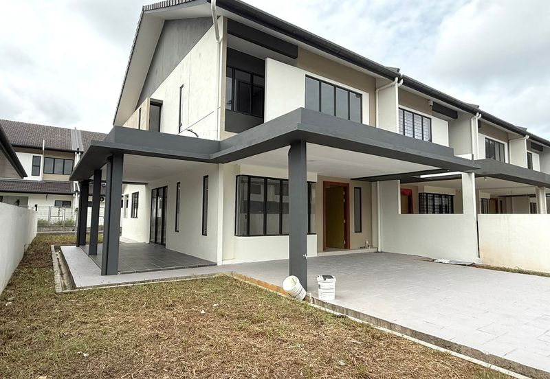 Brand New Double storey Terrace Corner House For Rent! Located at Urban Heights, Jalan Stephen Yong