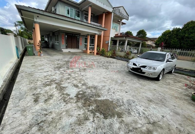 Double Storey Semi Detached House For Sale! Located at Ong Guan Poh, Rubber Road