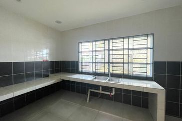  Merdang Gayam Double Storey Intermediate Terrace House For Rent at Lorong Merdang Gayam 1B 1B2, Unigarden, Kota Samarahan