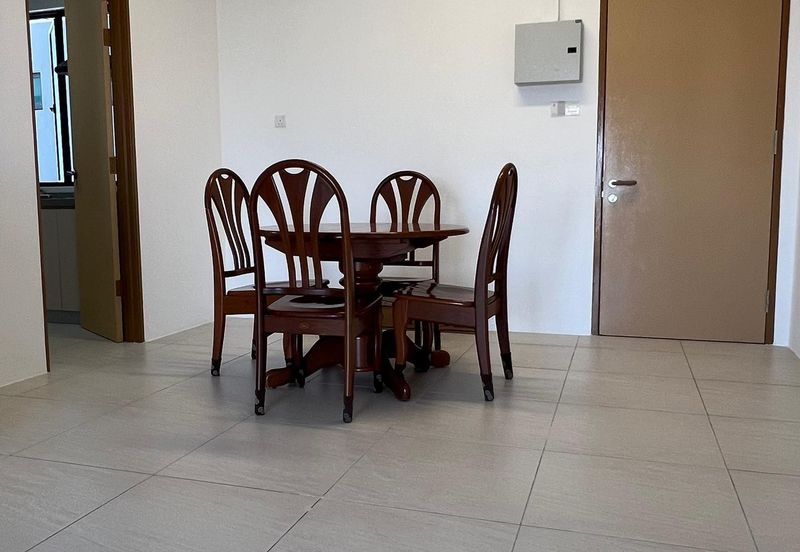 Kenny Hill Master Room For Rent! at Kenny Hill Apartment