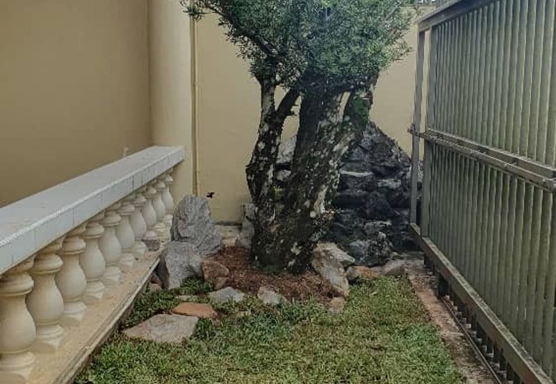 Double Storey Semi-Detached House For Sale! Location : Mabel Garden, Jalan Laksamana, Kuching