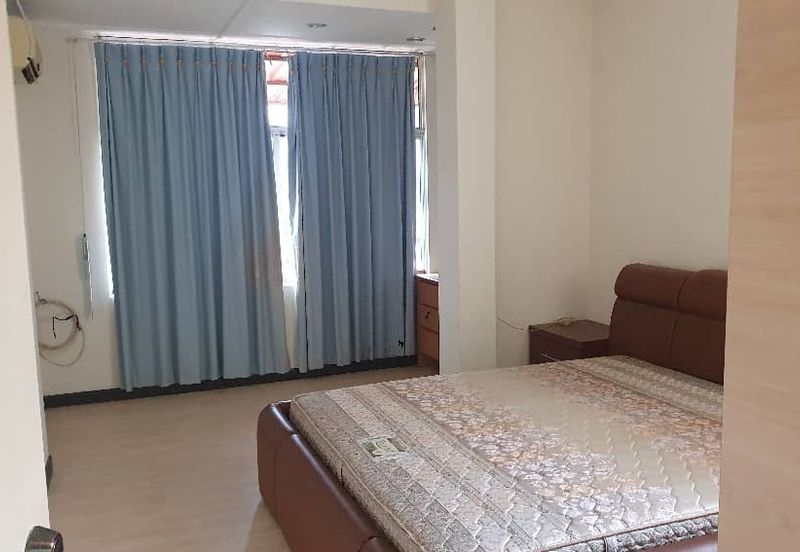 Double Storey Semi-Detached House For Sale! Location : Mabel Garden, Jalan Laksamana, Kuching