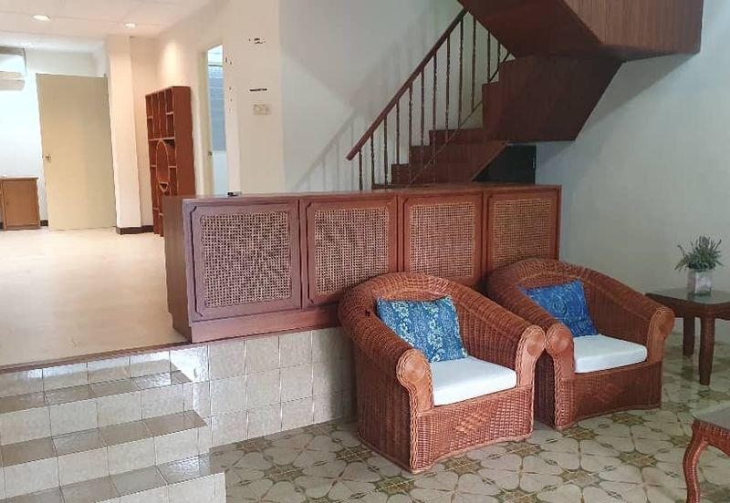 Double Storey Semi-Detached House For Sale! Location : Mabel Garden, Jalan Laksamana, Kuching