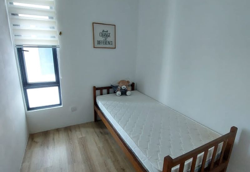 Sapphire On The Park