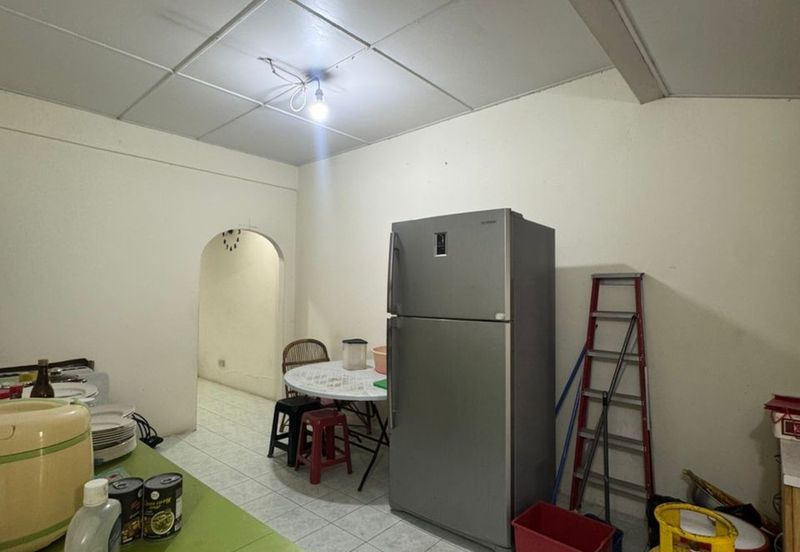 Single storey Terrace Intermediate House For Sale! Located at Taman  Bdc housing Stampin 