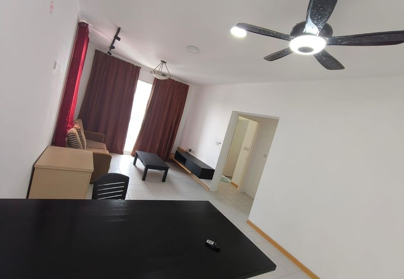 Prima Bintawa Apartment For Sale! Located at Bintawa