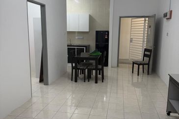  Sri Pertiwi SP Lodge For Rent , Pine Square, Batu Kawa 