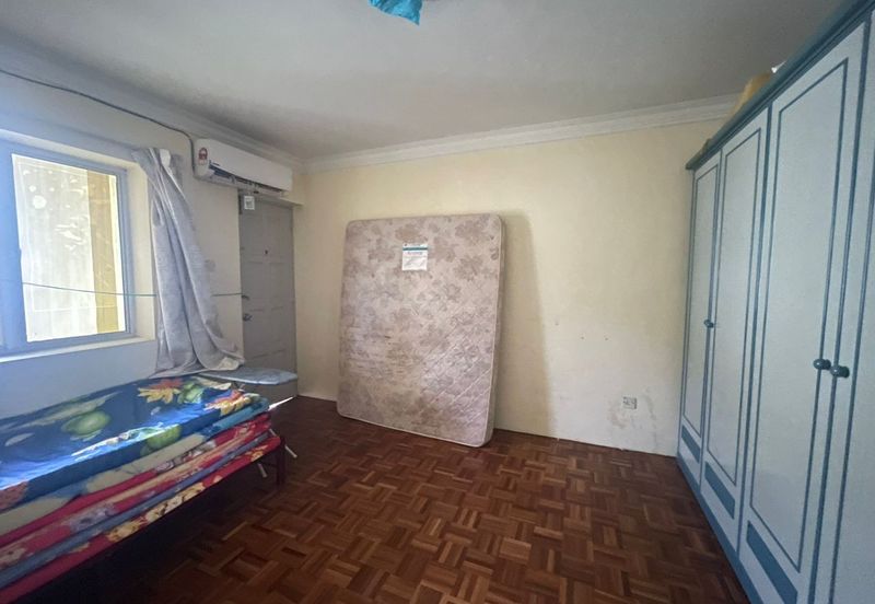 Central Court Apartment (Duplex Unit) For Rent/Sale  Located at Jalan Central 