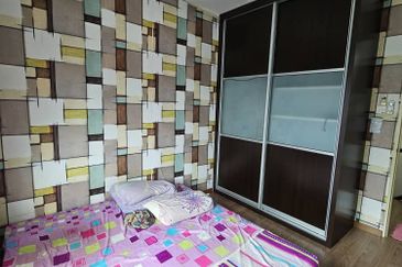 Double Storey Terrace Intermediate House For Rent! Located at Uni Central, Samarahan