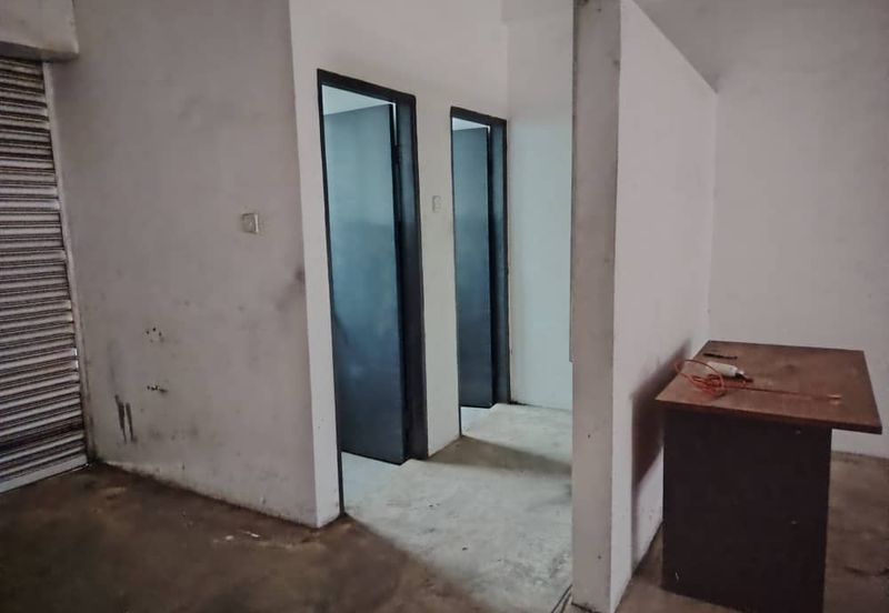 Miri 2-Storey Shoplot For Sale  Location: Permyjaya, Miri