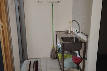 Miri 2-Storey Shoplot For Sale  Location: Permyjaya, Miri