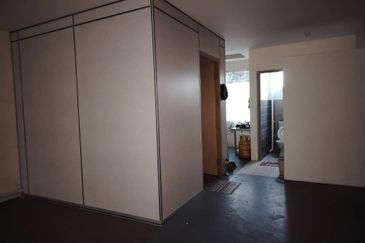 Miri 2-Storey Shoplot For Sale  Location: Permyjaya, Miri