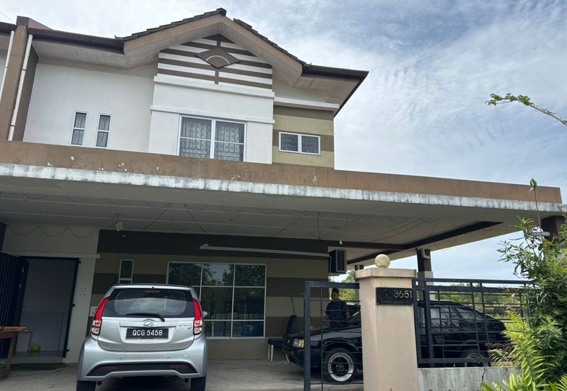 Double Storey Semi-Detached House For Rent! Located at Samariang Aman 2 - Oceania
