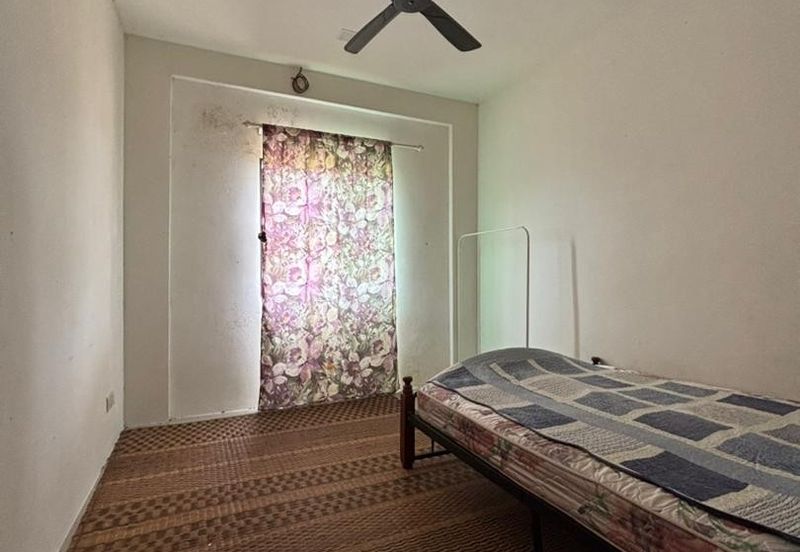 Double Storey Semi-Detached House For Rent! Located at Samariang Aman 2 - Oceania