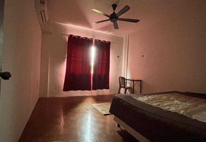 Double Storey Semi-Detached House For Rent! Located at Samariang Aman 2 - Oceania