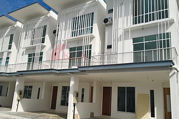 MARQ Suites Upper Unit Townhouse For Rent