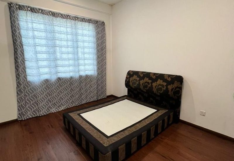 Uni-Central Double Storey House For Rent @ Kota Samarahan, Kuching (Opposite Unimas)