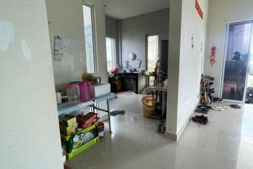 Batu Kawa Lorong Chungnion Double Storey Semi D House For Sale!