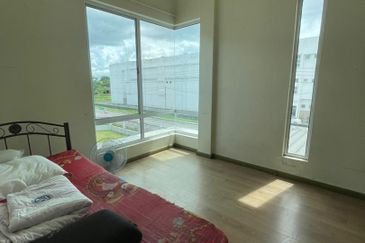 Batu Kawa Lorong Chungnion Double Storey Semi D House For Sale!