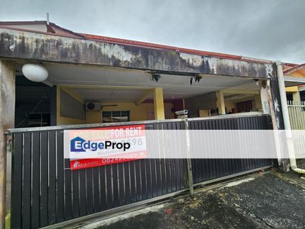 Double Storey Terrace Intermediate House For Rent! Located at Siniawan, Sarawak, Kuching
