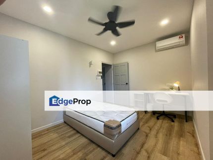 Nice Fully furnished room near to SGH Kuching At Ricketts Estate , Jalan Taman Ricketts, Kuching, Sarawak, Kuching