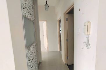 SkyVilla Condominium