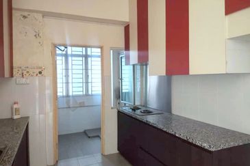 SkyVilla Condominium