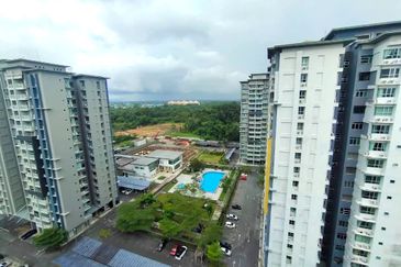 SkyVilla Condominium