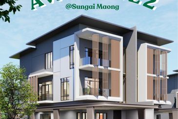 Jalan Sungai Maong Tengah