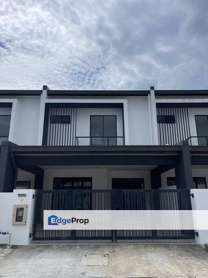 Brand new Ava Grove Double storey terrace intermediate house For Sale Location: Stapok, Sarawak, Kuching
