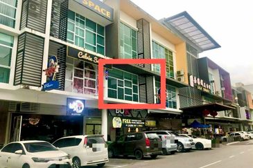 First floor Commercial Shoplot For Sale Located at Galacity Street Mall, Jalan Tun Jugah